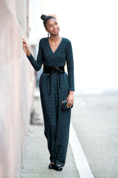 Modal French Terry Camino by Bienvenido Colorido Kurven Linien, smaragd